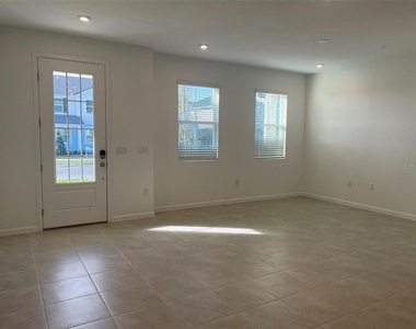3107 Gardenia Reserve Street - Photo Thumbnail 3
