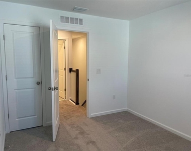 3107 Gardenia Reserve Street - Photo Thumbnail 7