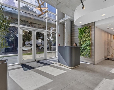525 E Jackson Street - Photo Thumbnail 24