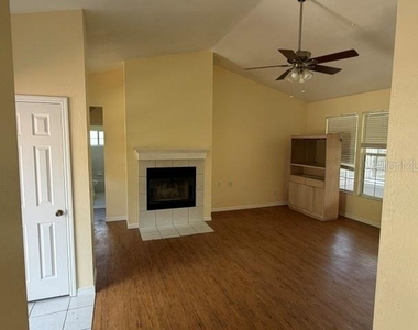2144 Nw 85th Terrace - Photo Thumbnail 1