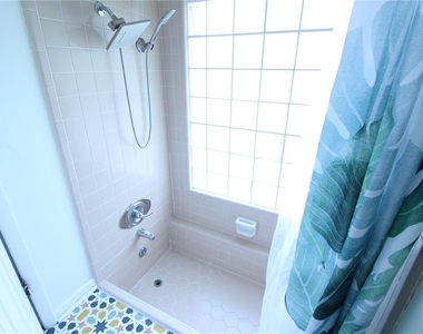 1624 Sw 77th Terrace - Photo Thumbnail 6