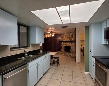 1624 Sw 77th Terrace - Photo Thumbnail 5