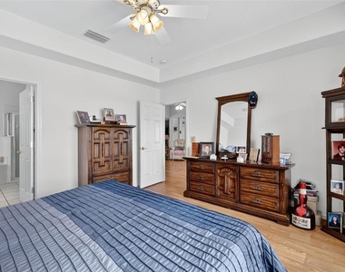 4528 Glen Coe Street - Photo Thumbnail 21