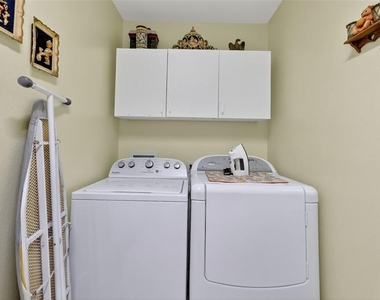 4528 Glen Coe Street - Photo Thumbnail 28