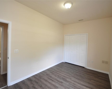 5 Wells Place - Photo Thumbnail 14