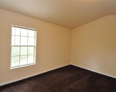5 Wells Place - Photo Thumbnail 18