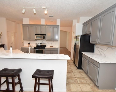 192 Pine Grove Drive - Photo Thumbnail 12