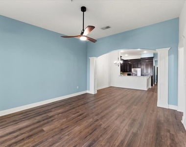 115 Riverview Bend S - Photo Thumbnail 15