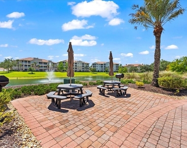 115 Riverview Bend S - Photo Thumbnail 41