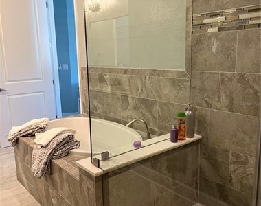 7930 34th Avenue W - Photo Thumbnail 25