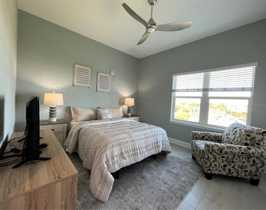 7930 34th Avenue W - Photo Thumbnail 18