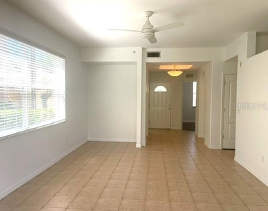 4270 Vicenza Drive - Photo Thumbnail 12