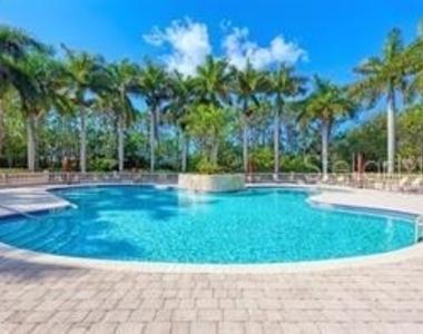 4270 Vicenza Drive - Photo Thumbnail 32
