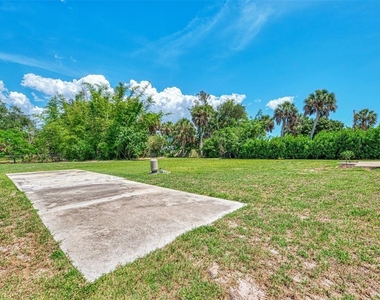 2340 Palmetto Street - Photo Thumbnail 43