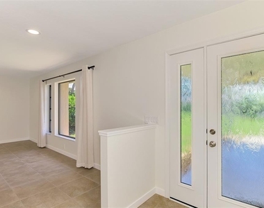2340 Palmetto Street - Photo Thumbnail 7