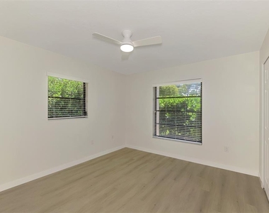 2340 Palmetto Street - Photo Thumbnail 34