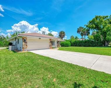 2340 Palmetto Street - Photo Thumbnail 2