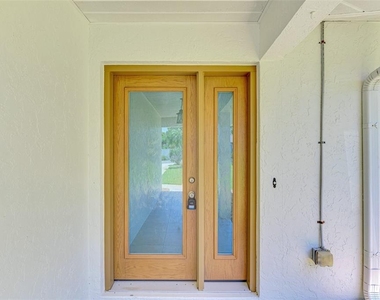 2340 Palmetto Street - Photo Thumbnail 5