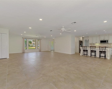 2340 Palmetto Street - Photo Thumbnail 17