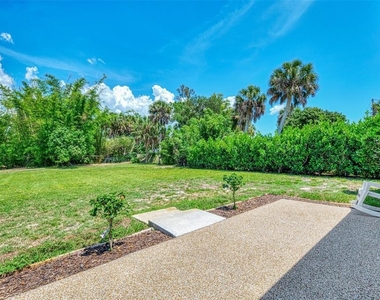 2340 Palmetto Street - Photo Thumbnail 37