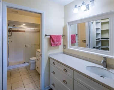 5658 Sheffield Greene Circle - Photo Thumbnail 12