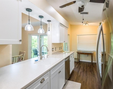 5658 Sheffield Greene Circle - Photo Thumbnail 6