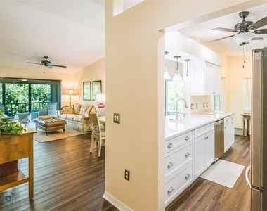 5658 Sheffield Greene Circle - Photo Thumbnail 4