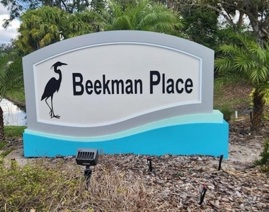 3466 Beekman Place - Photo Thumbnail 21