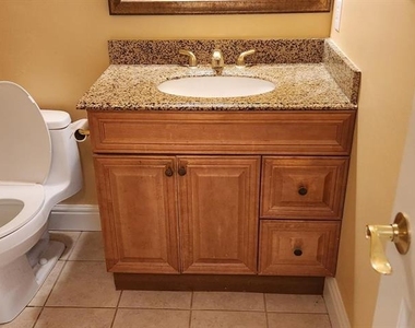 3466 Beekman Place - Photo Thumbnail 13