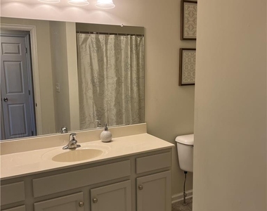 5380 Jutland Road - Photo Thumbnail 10