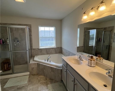 5380 Jutland Road - Photo Thumbnail 20