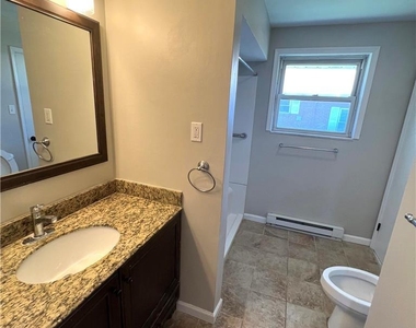 1320 E Livingston Street - Photo Thumbnail 11