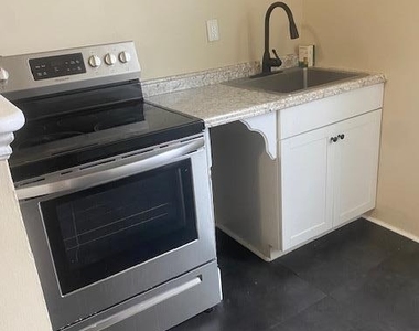 540 2nd Avenue - Photo Thumbnail 9
