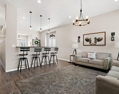 2037 Shreya Street - Photo Thumbnail 21