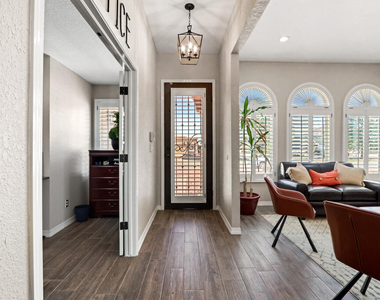 2037 Shreya Street - Photo Thumbnail 4