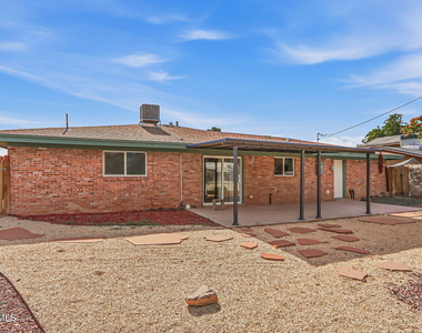3020 Wedgewood Drive - Photo Thumbnail 26