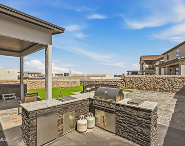 12568 Barbaro Way - Photo Thumbnail 29
