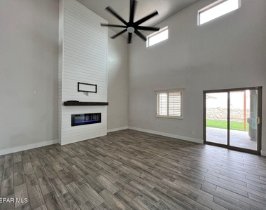 476 Gold Crown Road - Photo Thumbnail 8