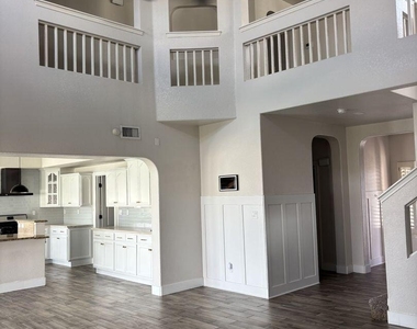476 Gold Crown Road - Photo Thumbnail 10