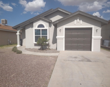 3920 Tierra Marfil Road - Photo Thumbnail 5