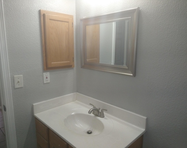 3920 Tierra Marfil Road - Photo Thumbnail 16