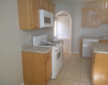 3920 Tierra Marfil Road - Photo Thumbnail 32