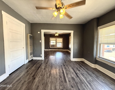 714 E River Avenue - Photo Thumbnail 4