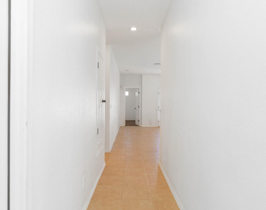 14749 Sand Gate Drive - Photo Thumbnail 17