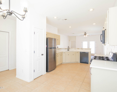 14749 Sand Gate Drive - Photo Thumbnail 9