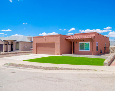 14749 Sand Gate Drive - Photo Thumbnail 8