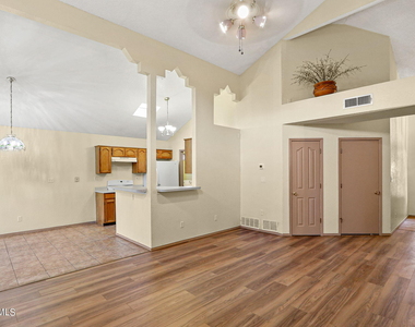 11895 David Forti Drive - Photo Thumbnail 2