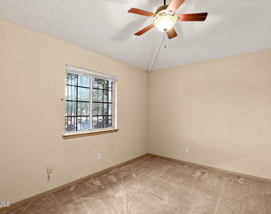 11895 David Forti Drive - Photo Thumbnail 14