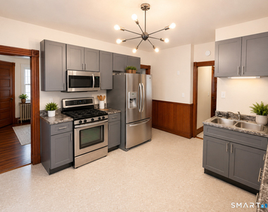 146 Pearl Street - Photo Thumbnail 3