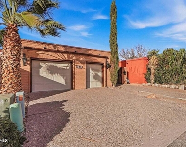 125 Sundance Court - Photo Thumbnail 1